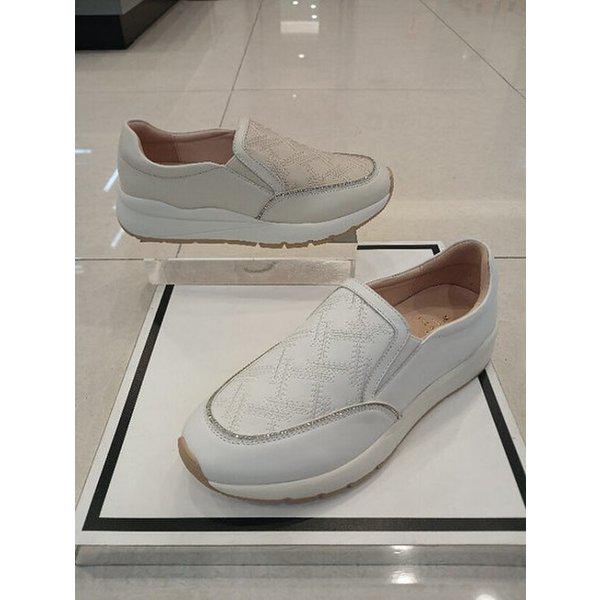 女性牛革トーンオントーン刺繍スリッポンLCWC04U513 (P003474887)