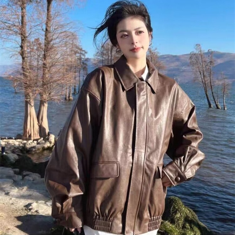 アウター ブルゾン フェイクレザー ジャケット 襟付き ジップ オーバーサイズ ドロップショルダー 長袖 大人可愛い シンプル 上品 お洒落 こなれ感 デイリー 普段使い