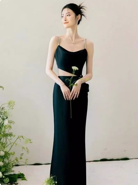 ドレス ワンピース ウェディング パーティー 結婚式 二次会 衣装 ラウンジ クラブ ロング 袖なし ノースリーブ スリム Iライン スリット きれいめ シンプル 上品 おしゃれ かっこいい クール