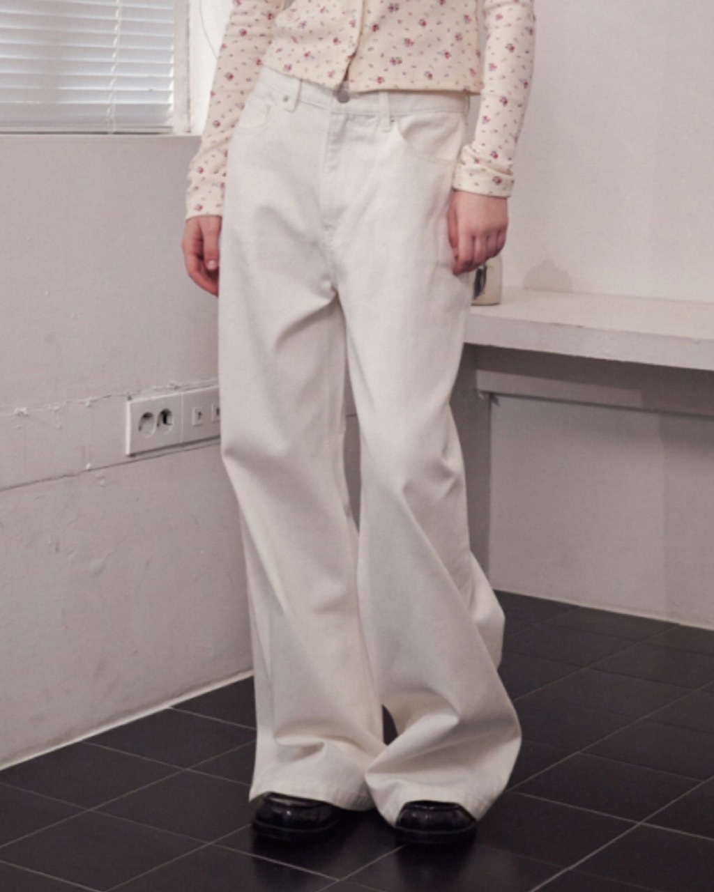 WIDE DENIM PANTS