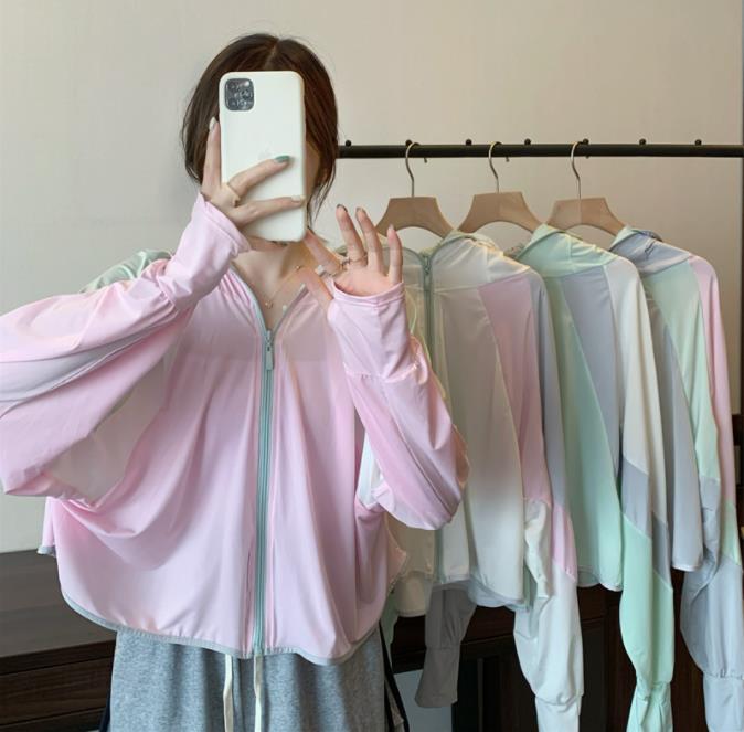 夏の新しいカーディガンジッパー色通気性寒さ快適なキャップ日焼け止めジャケット