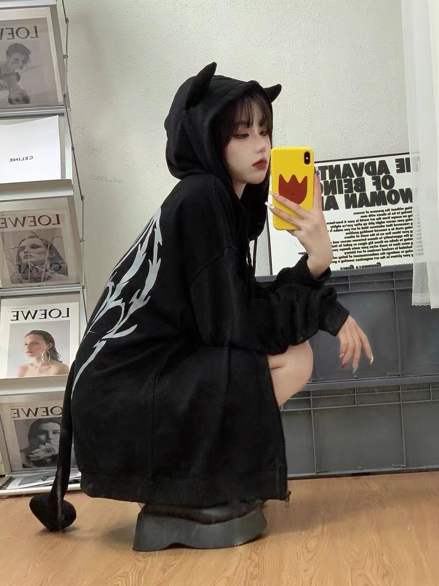 ジャケット 秋と冬リトルモンスターレッドジャケット厚コート女性ファッションスウェットジャケット 4,670円