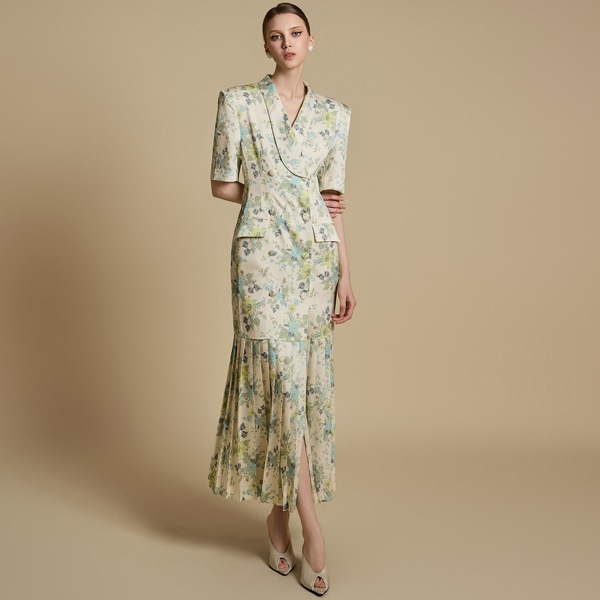 D9533 フラワー プリーツ ワンピース