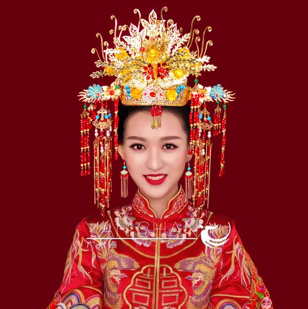 髪飾り レディース ヘッドアクセサリー 中華グッズ 王冠 宝冠 鳳冠 鳳凰 中国古代皇后 貴妃 コスチューム 中国古典結婚式 花嫁 髪飾り ティアラ ゴージャス 頭にかぶる式 フリンジ チェーン かん 5,214円