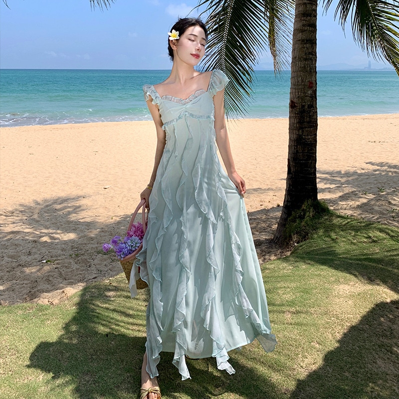 フランスの清純ワンピース女性夏の新しい気質スカート優しいハスの葉のほとりのアンドロメダ海辺のリゾートスカート女性