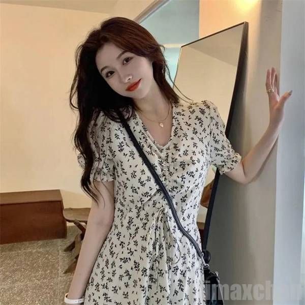 新生活 ワンピースドレス ロング丈ワンピース Vネック 膝上丈 半袖 おしゃれ 大人かわいい 花柄 可愛い シンプル 夏 大きいサイズ 韓国ファッション 5,146円