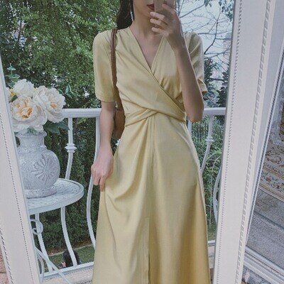 ワンピース　ロングワンピース　ロング　膝丈　マキシ　マキシワンピース　 シャツワンピース　ｔシャツワンピース　フレア　フリル　シフォン　ワイド　オーバーサイズ 韓国 大人可愛い　おしゃれ　カワイイ