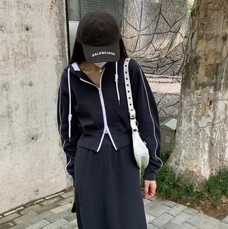 セット トップス スカート セットアップ パーカー ロングスカート 袖あり 長袖 デザイン 美ライン スリット ファスナー 2点セット ツーピース カラバリ かわいい 大人可愛い きれいめ シンプル