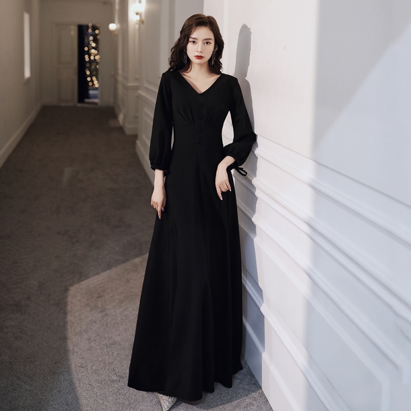 ワンピース ロングワンピース 7分袖 Vネック ウエストマーク ロング丈 デザインボタン かわいい 大人可愛い きれいめ シンプル 上品 おしゃれ 大人女子 こなれ感 個性的 主役級 存在感