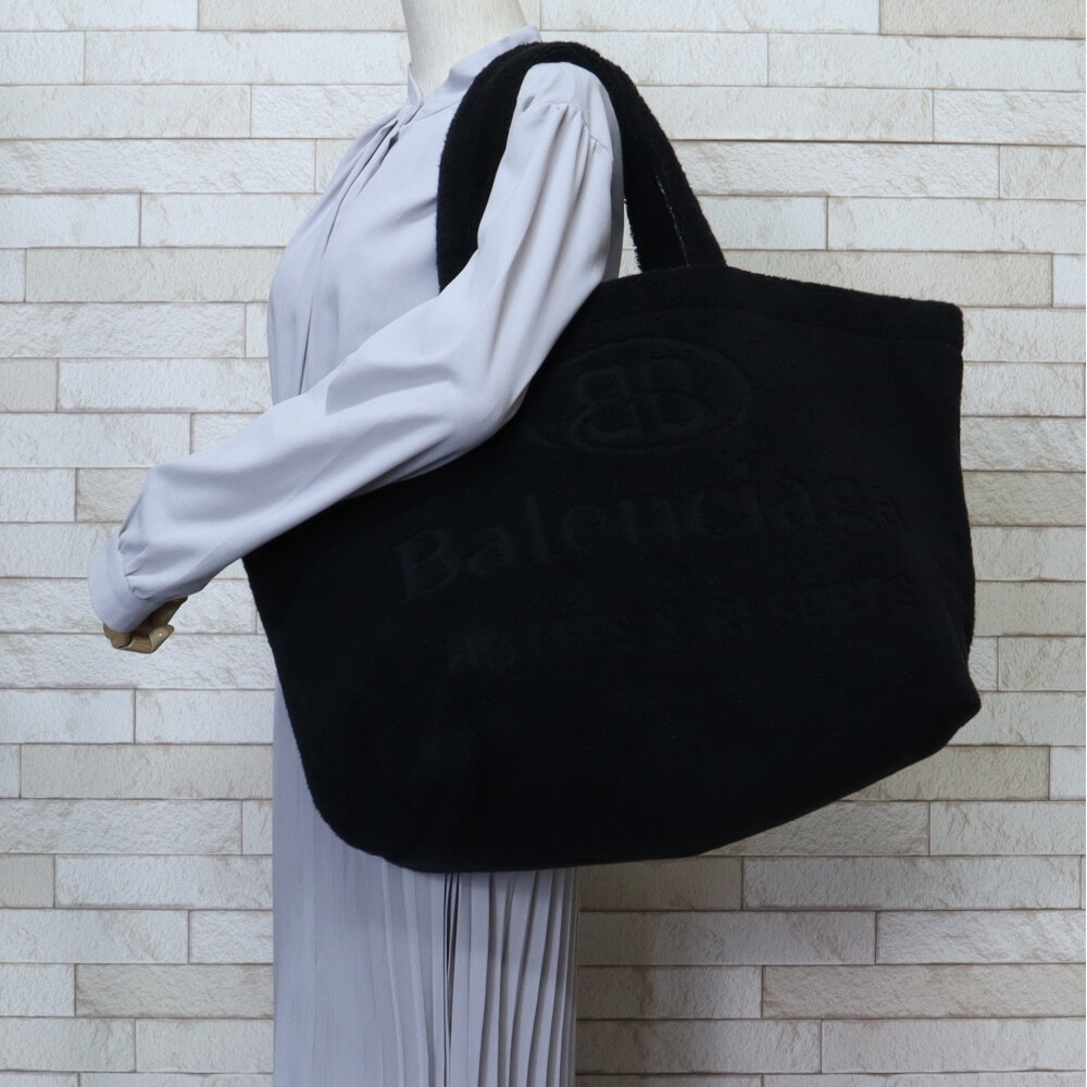 バレンシアガ ジャンボラージトートバッグ トートバッグ ファブリック 743152 ブラック BALENCIAGA 中古