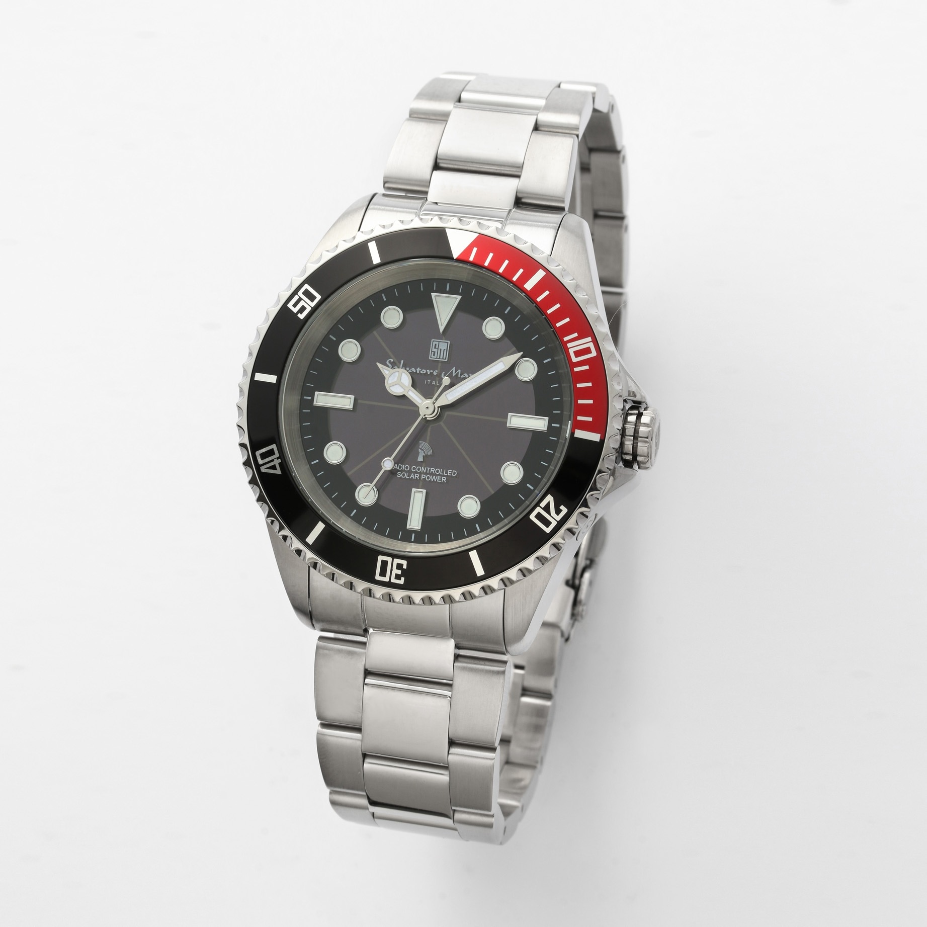 Salvatore Marra サルバトーレマーラ腕時計　電波ソーラーウォッチ　SM22110-SSBKRD
