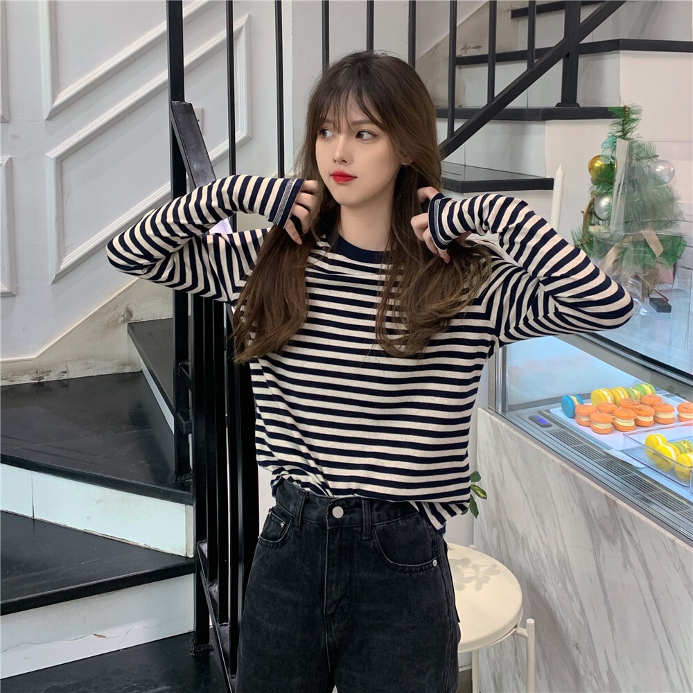 ボーダーTシャツ 指入れあり ネイビー グリーン トップス Tシャツ カットソー 長袖 Vネック