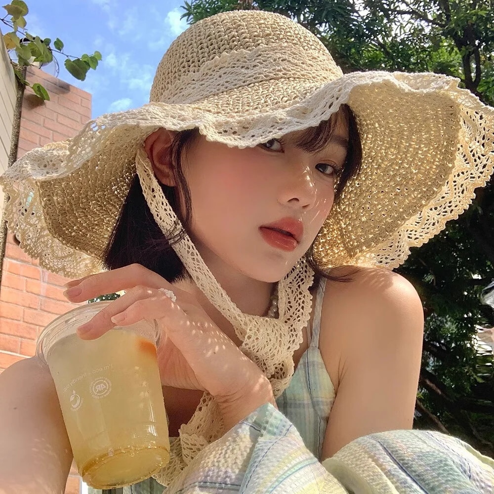 夏の通気性レースレース透かし日焼け止め帽子海辺帽子サンバイザーベージュフリーサイズ