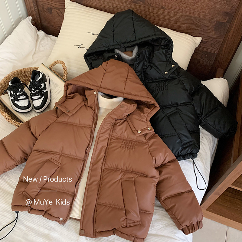子供用フード付きベルベットジャケット2024冬新作子供服男の子韓国風増粘暖かい綿ジャケットカジュアルトップス