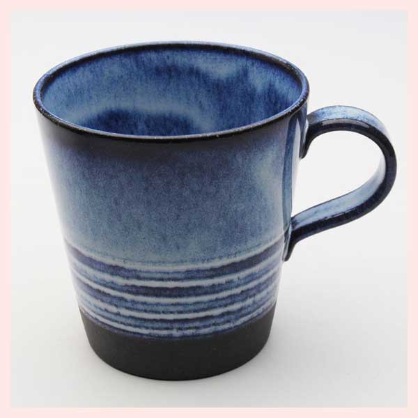（３Ｐセット）美濃焼（磁器）　彫線紋のマグカップ／青