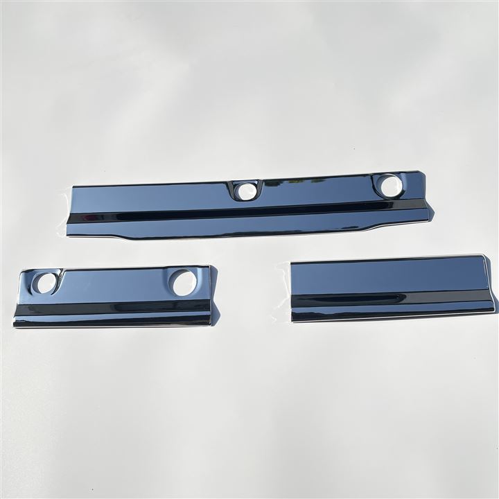 いすゞ 07エルフ ローキャブ標準用 ガーニッシュ 貼付けタイプ H19.1～ON( ワイパーパネル)