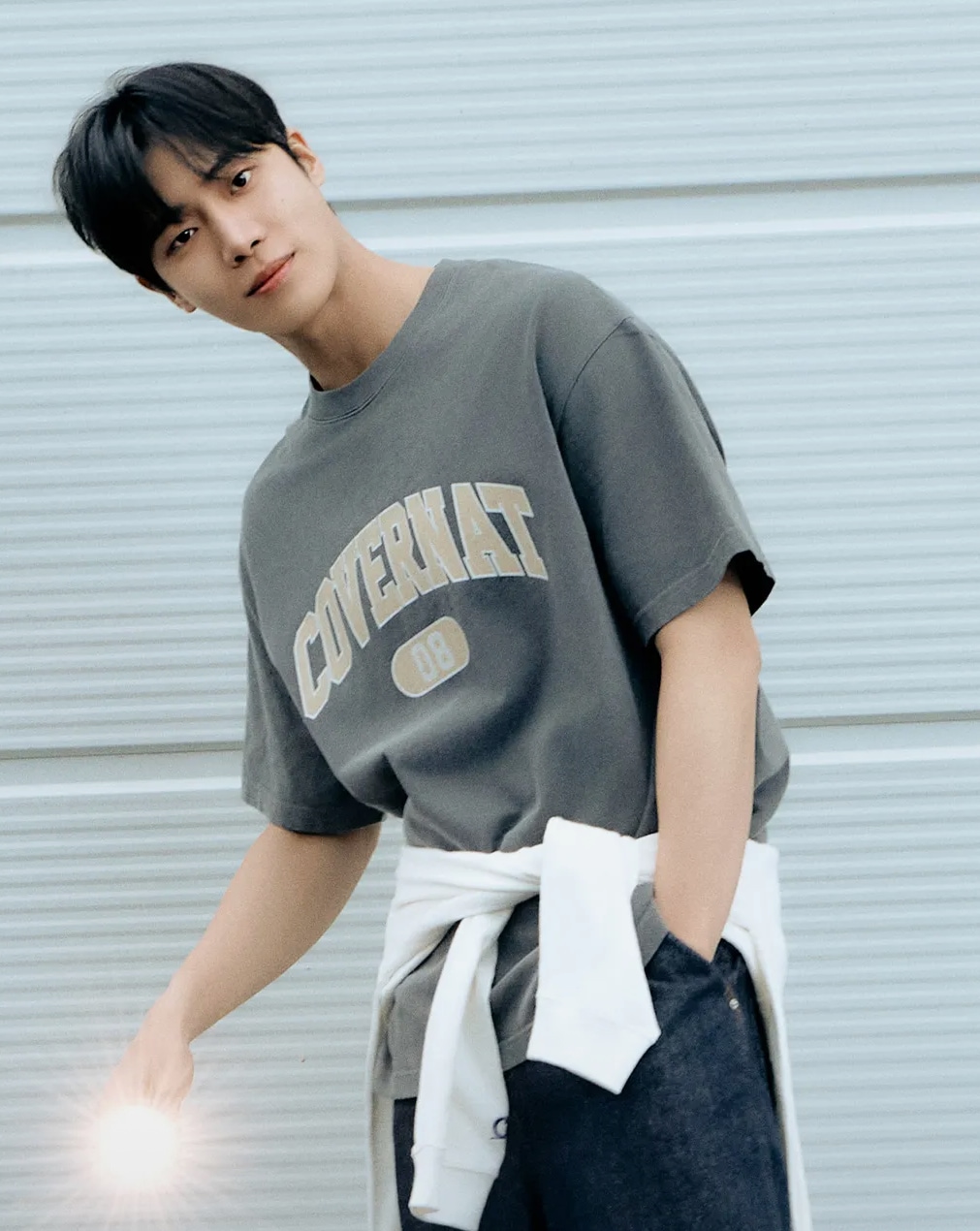 アーチ ダイイング Tシャツ Charcoal 6,888円