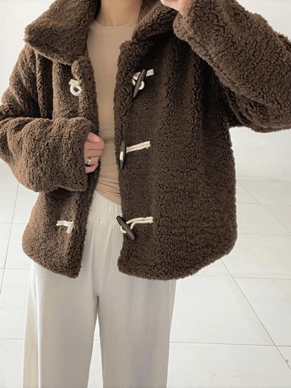 [アバンヒンフィット/2color] かわいい ルーズフィット ボアフリース トッポッキ ビッグカラー ジャケット ジャンパー