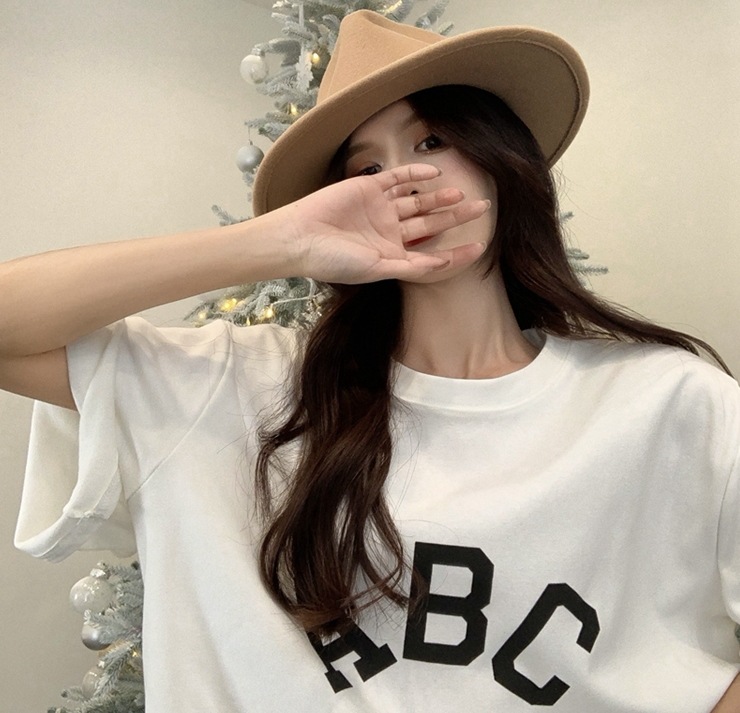 トップス Tシャツ オーバーサイズ 膝丈 ひざ丈 ミディアム丈 袖あり 半袖 ラウンドネック ストレート ワイド ルーズ シンプル カジュアル おしゃれ お洒落 かっこいい ラフ メンズライク 無地