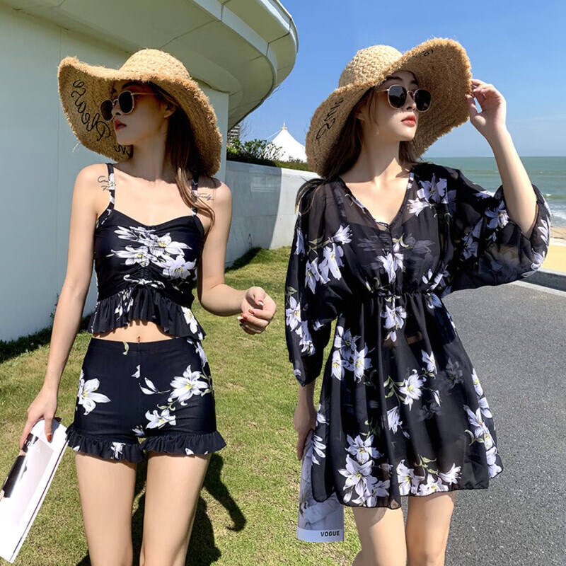 大きいサイズの水着女性は体に3つのゆったりとした夏の腹部隠しで痩せて見える保守的な海辺のリゾート温泉のお母さんは体に3つの水着を着ている（45-65 kgを提案）