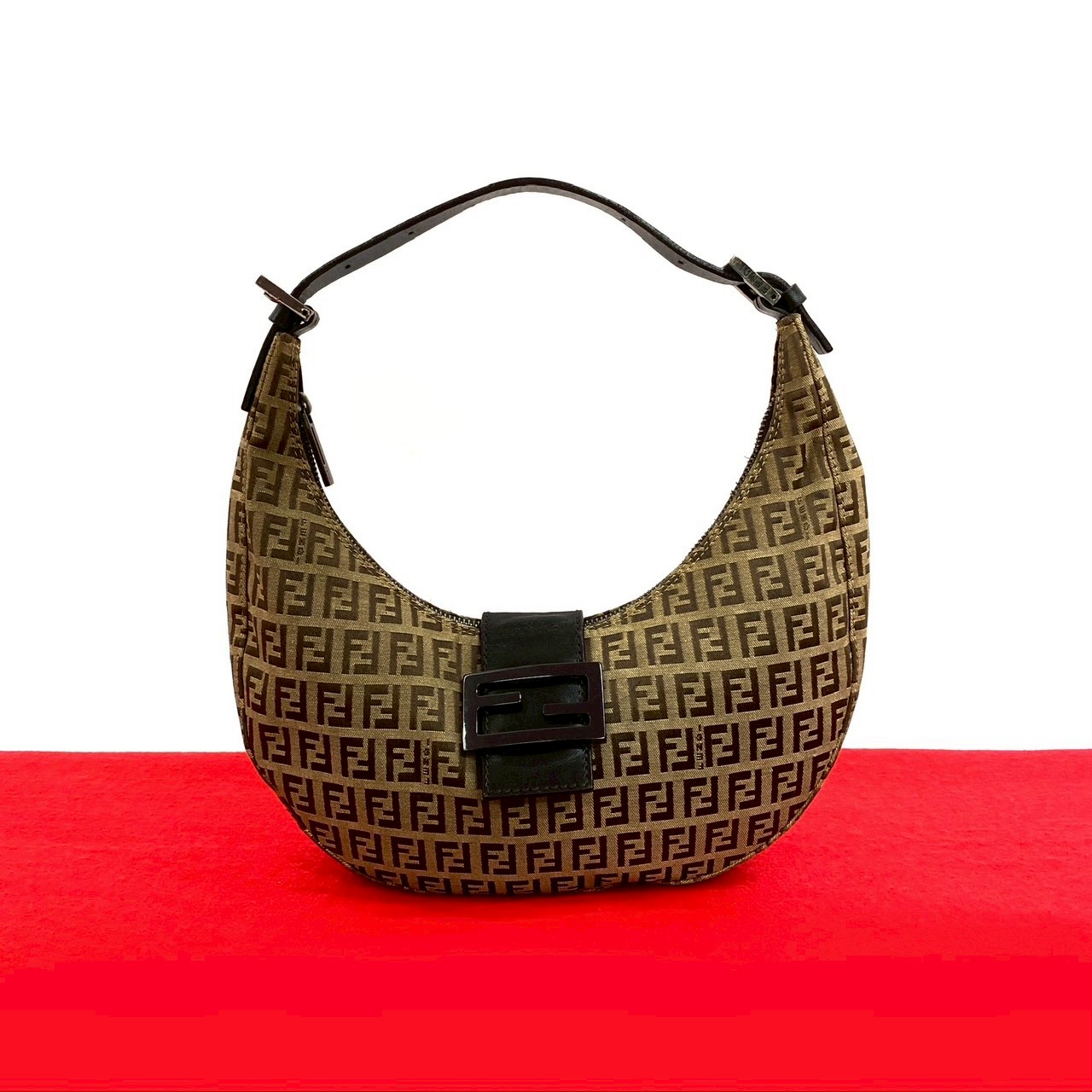 ズッキーノ FF 柄 ロゴ 金具ハンドバッグ キャンバス レザー ブラウン 393-5