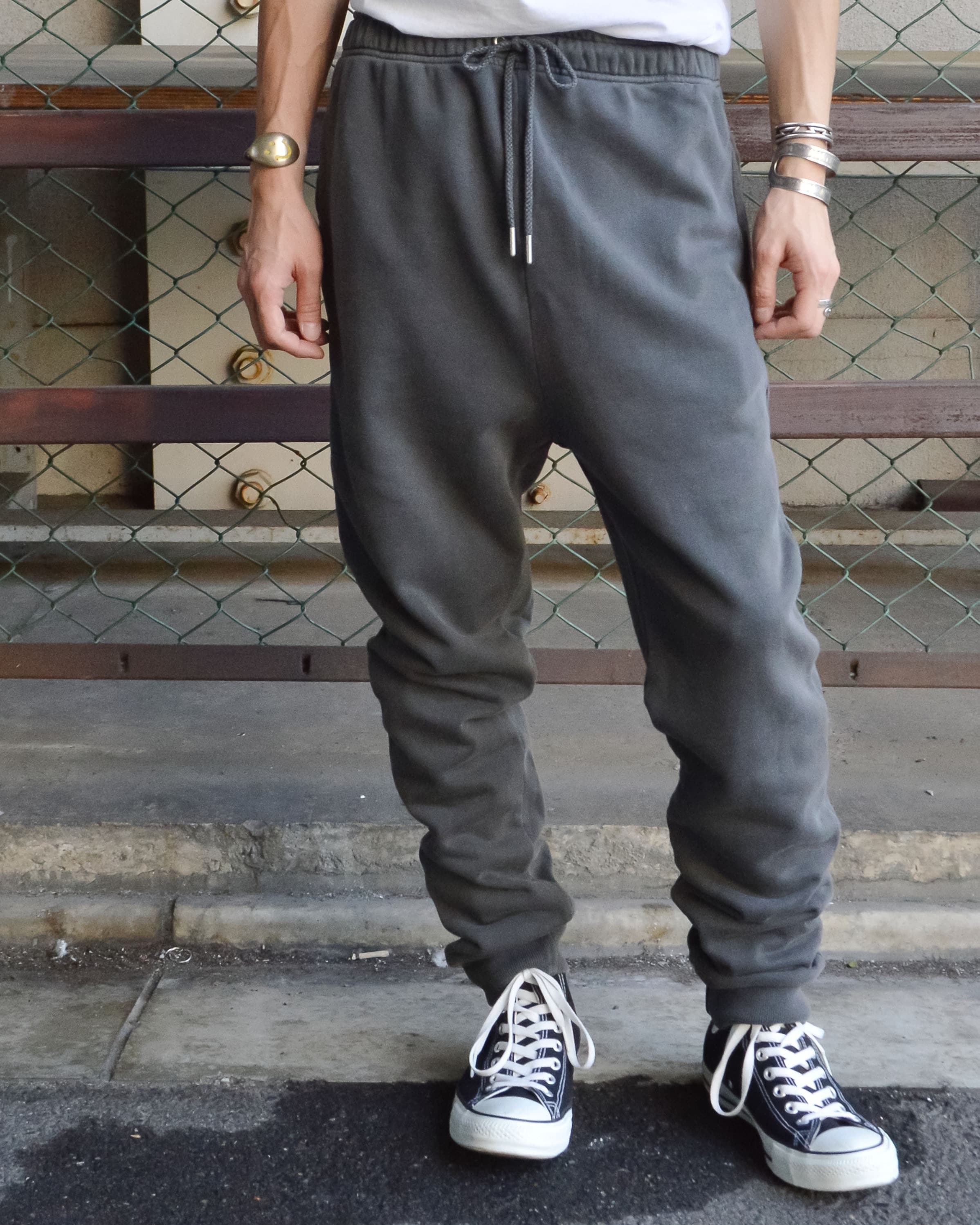スウェットパンツ
