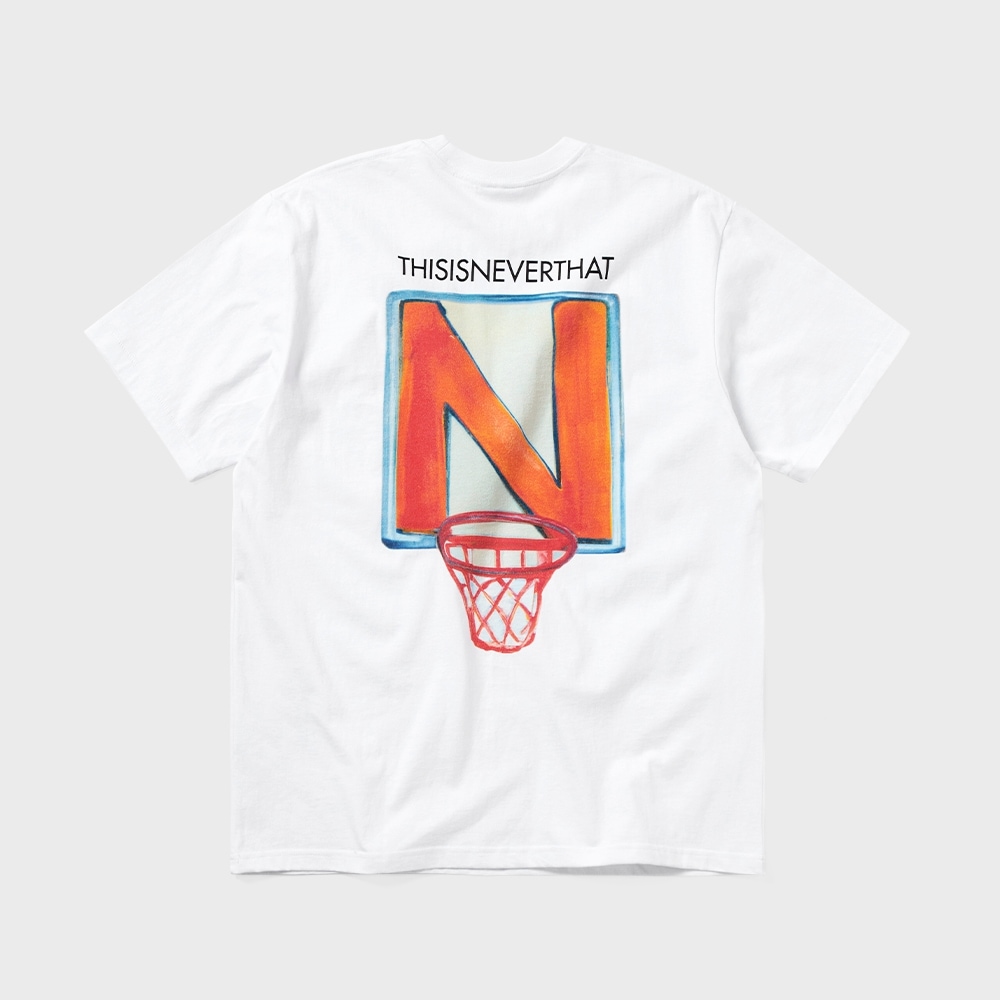 ディス・イズ・ネヴァー・ザット N バスケットボールフープ T シャツホワイト