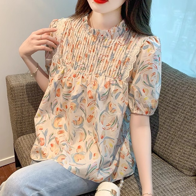 トップス シャツ ミディアム丈 半袖 パフスリーブ 袖あり ラウンドネック 襟なし フェミニン シフォン かわいい 大人可愛い シンプル カジュアル おしゃれ 主役級 キュート 花柄 フラワー 柄 夏