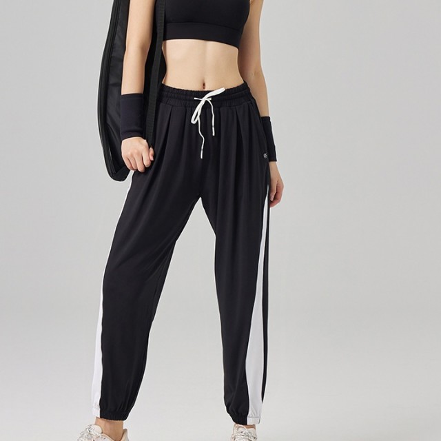 ボトムス パンツ ロングパンツ カジュアルパンツ ジャージ ウエストゴム ポケット かわいい 大人可愛い きれいめ シンプル カジュアル 上品 おしゃれ かっこい 大人女子 こなれ感 ラフ ルーズ 個