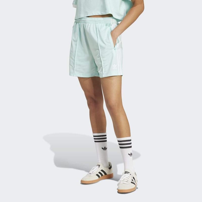 [女性] ファイヤーバードショートパンツ (JD0819) アディダスオリジナル ウーマンズ ショートパンツ