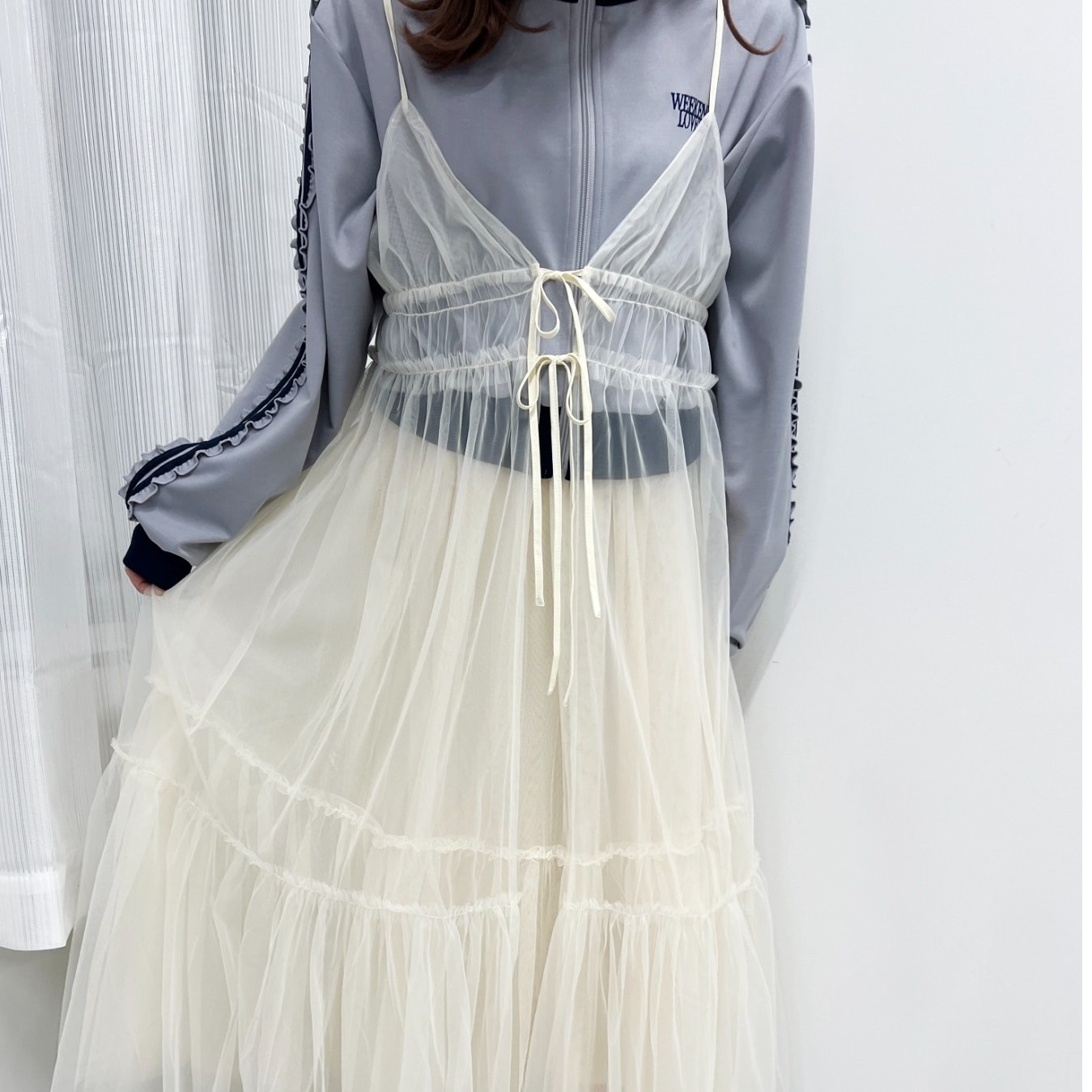 ワンピース チュールワンピース キャミソールワンピース ロングワンピース シースルー 前後2way かわいい 大人可愛い きれいめ シンプル 上品 おしゃれ カジュアル こなれ感 個性的 主役級