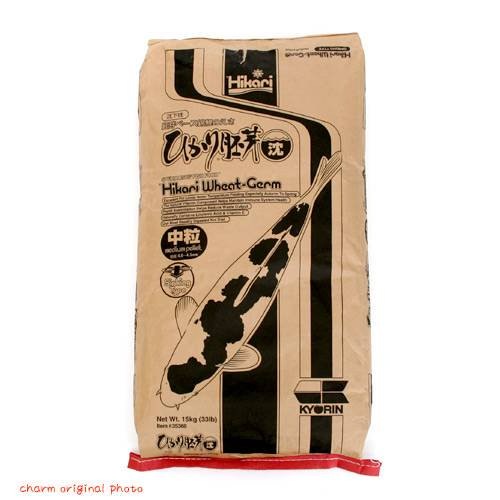 鯉の餌　ひかり胚芽　中粒（沈下性）１５ｋｇ　錦鯉　餌　飼料　お一人様１点限り　ＣＲＣ10―41―70―20―00