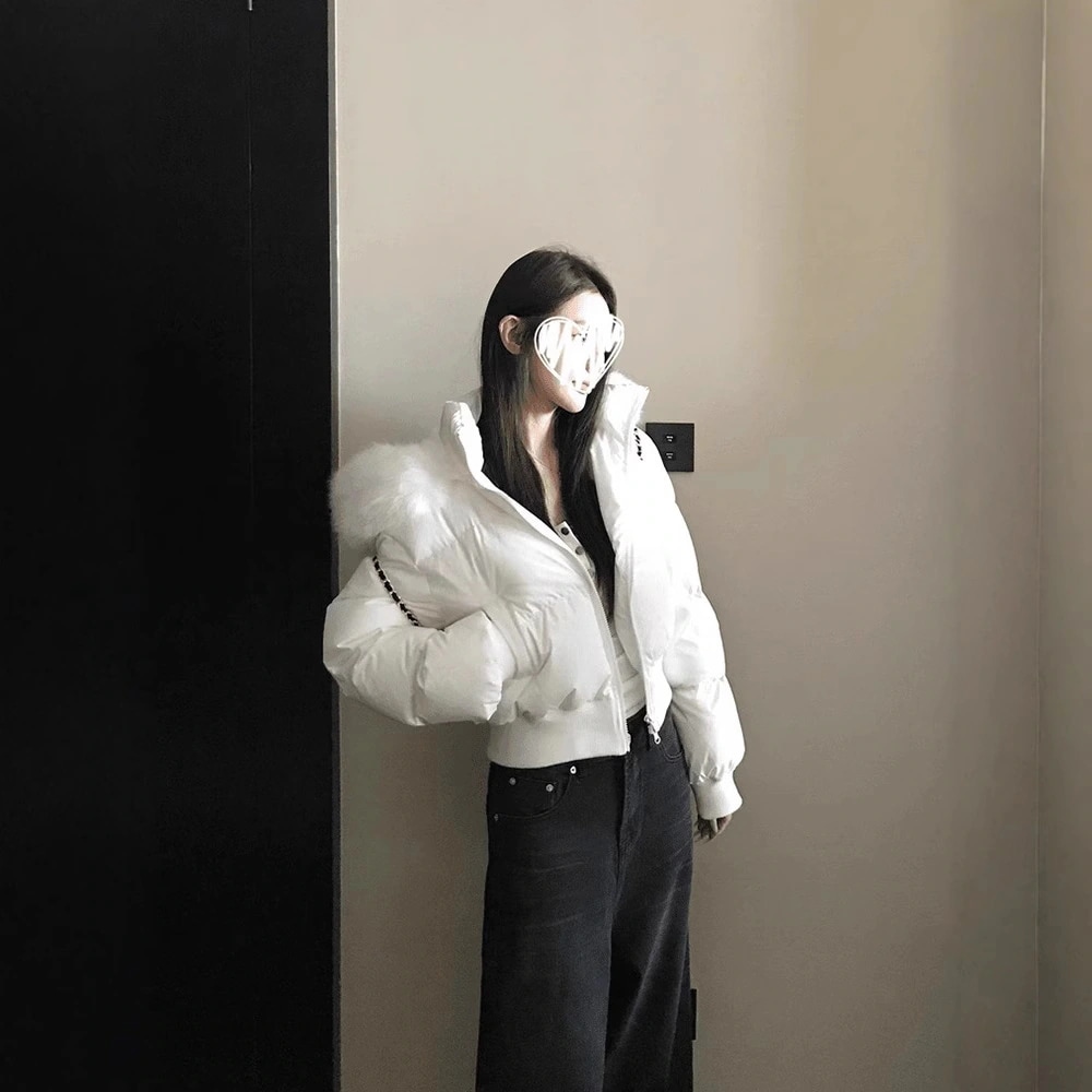 ショート丈 秋冬新作 レディース 細身に見える デザイン性 アウター アメリカンスタイル コットンコート ベージュ 合わせやすい ダウンジャケット ファー付きフード付き 4,278円