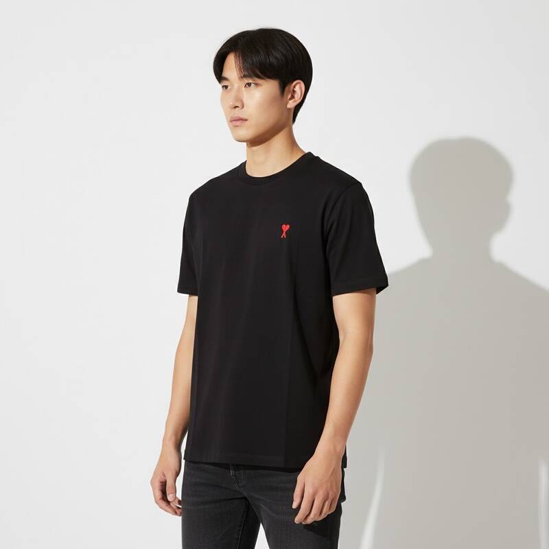 [ロロモダ] アミ スモールハートロゴ メンズ半袖Tシャツ / UTS001724-001