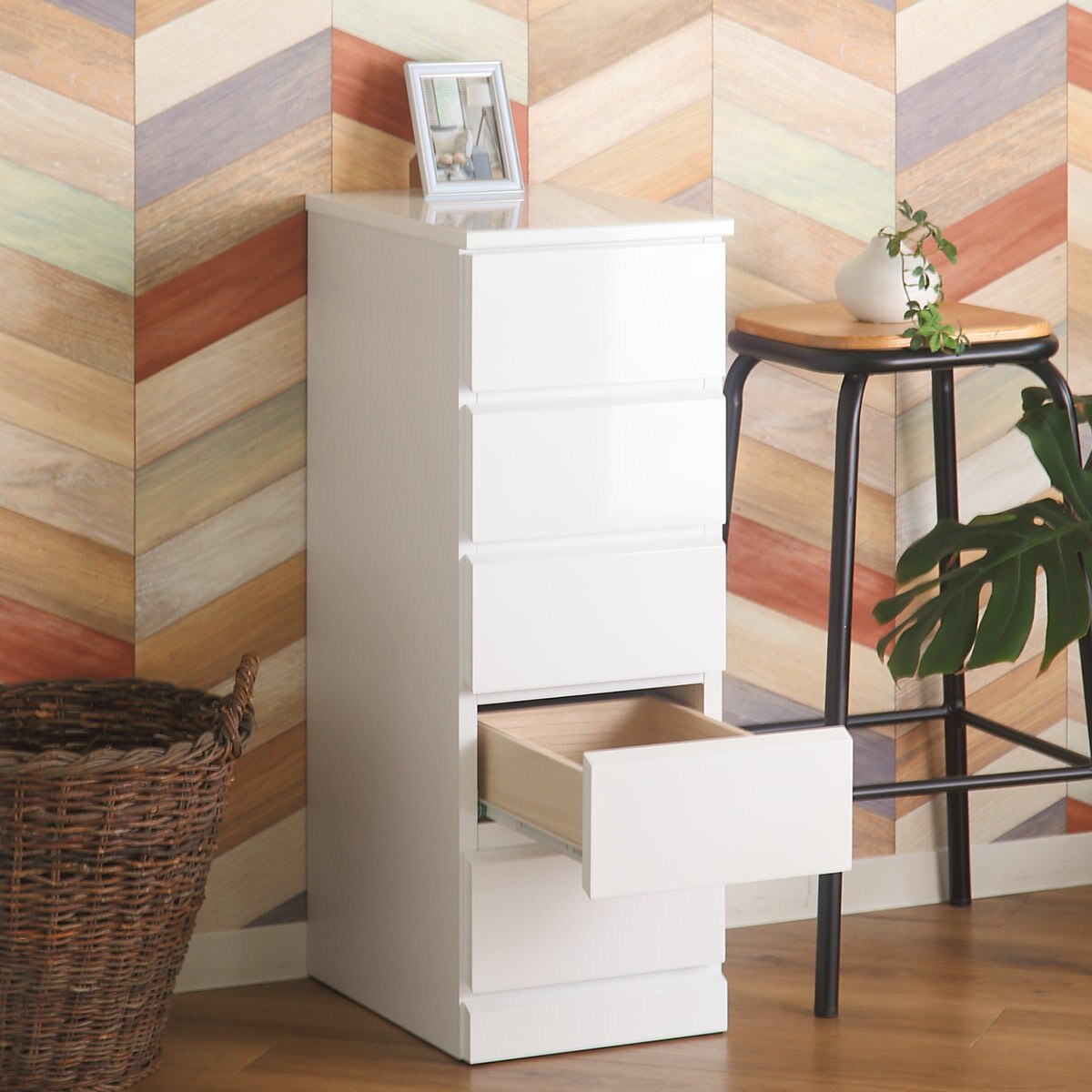 スリムチェスト 5段 鏡面仕上げ 幅30cm 収納 チェスト スリム 完成品 タンス 白 ホワイト リビングチェスト たんす リビング収納 衣類収納 引き出し おしゃれ リビング 小物収納 木製