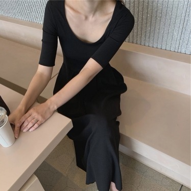 ワンピース フレアワンピース ロング丈 マキシ丈 半袖 ラウンドネック フレア スリム タイト Aライン ハイウエスト ポケット 大人可愛い きれいめ シンプル カジュアル おしゃれ お洒落