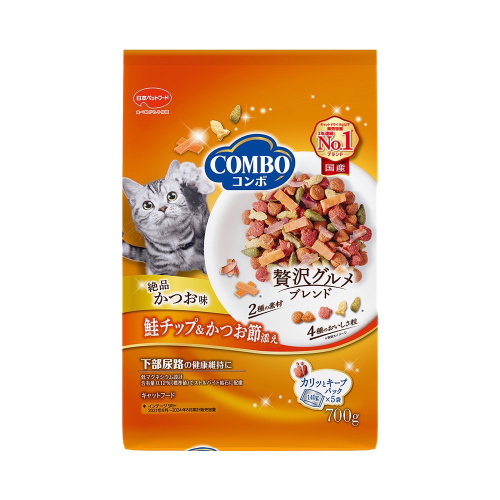 キャットフード　コンボ　キャット　かつお味・鮭チップ・かつおぶし添え　７００ｇ（小分け１４０ｇX５袋）１２袋　ＣＲＣ35―15―60―30―00