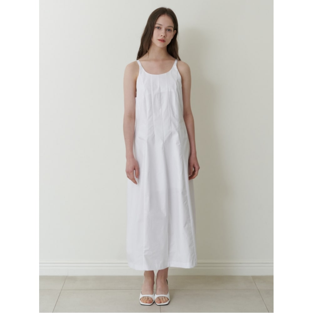 KINDABY セミホルターロングドレス-ホワイト