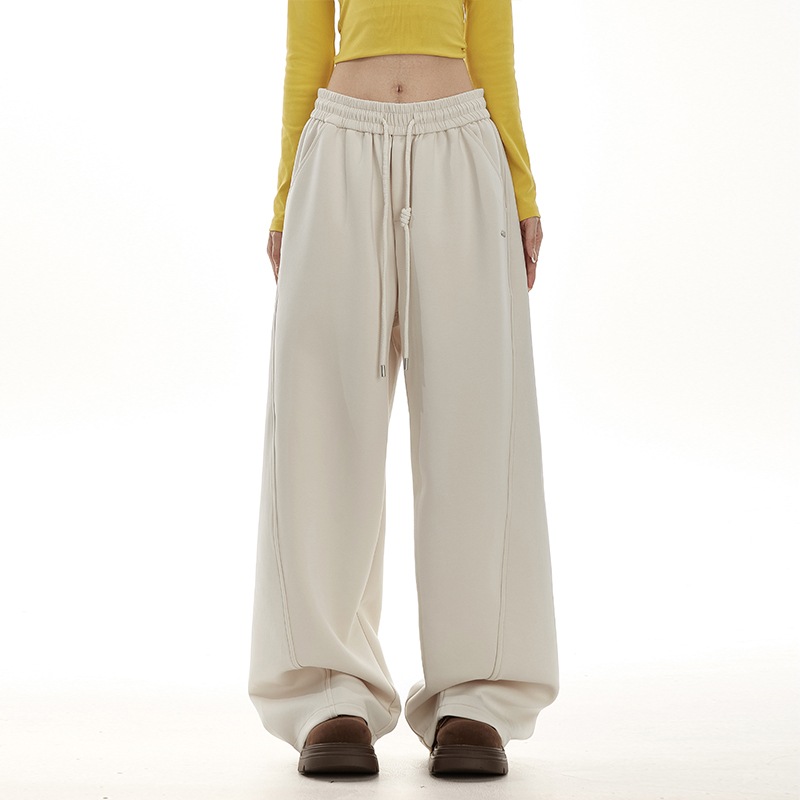 ボトムス パンツ ロングパンツ スウェットパンツ ウエストゴム ポケット かわいい 大人可愛い きれいめ シンプル 上品 おしゃれ かっこいい カジュアル こなれ感 個性的 主役級 存在感 抜け感