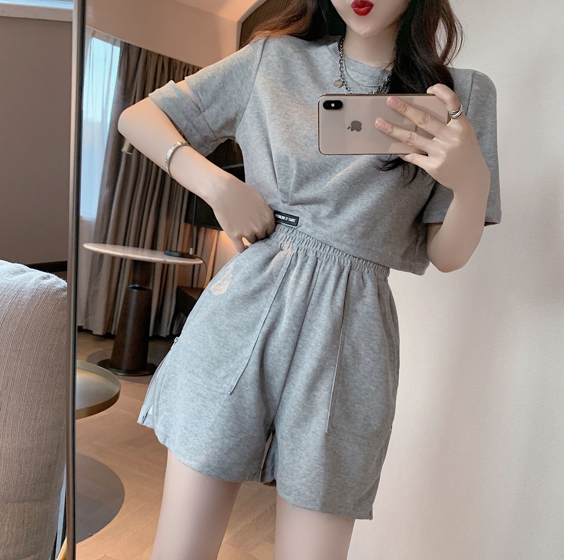 ゆったり キャミソール 2025夏 着痩せ セット 二点セット 薄手 カジュアル ショットパンツ ウェア 韓国ファッション く楽ちんセットアッ 2025福袋