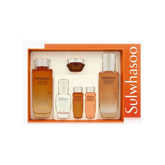 滋陰生水150ml＋滋陰生乳液125ml+Gift(Toner 25ml+Emulsion 25ml+Essence 15ml+Cream 5ml)