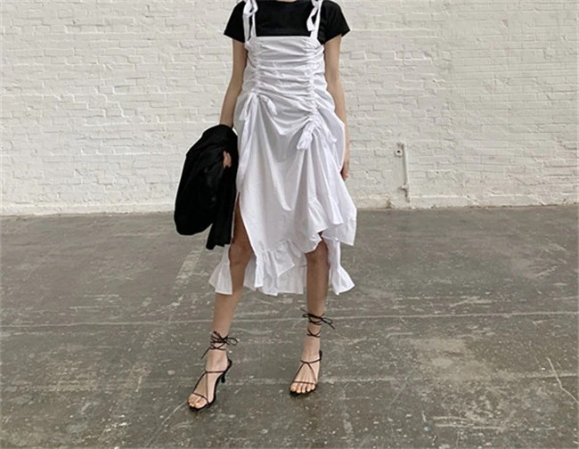 華やかな印象に 新 シック デザイン カジュアル エレガント イレギュラー 中長セクション 怠惰な風 ワンビース 韓国 ファッション ジョーカー キャミベアワンビス