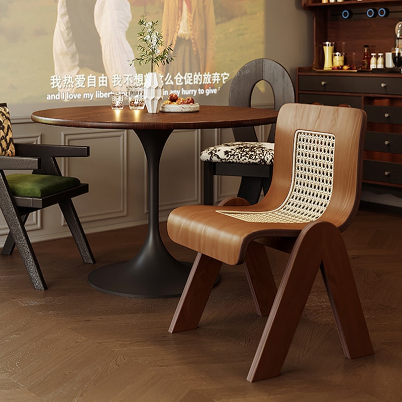 ミドルcチェアフレンチライト高級デザイナーホームダイニングテーブルチェアラッタン織りカジュアルレトロルームクリエイティブメイクアップチェア
