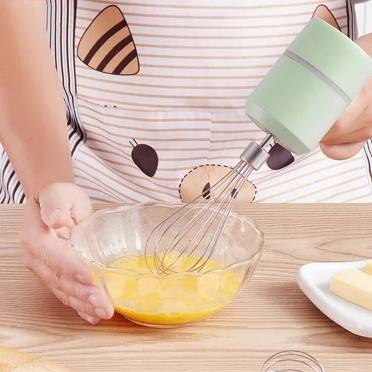 ハンドミキサー 電動 プラスチック 泡だて器 ホイッパー お菓子作り 動泡立て器 3段階スピ