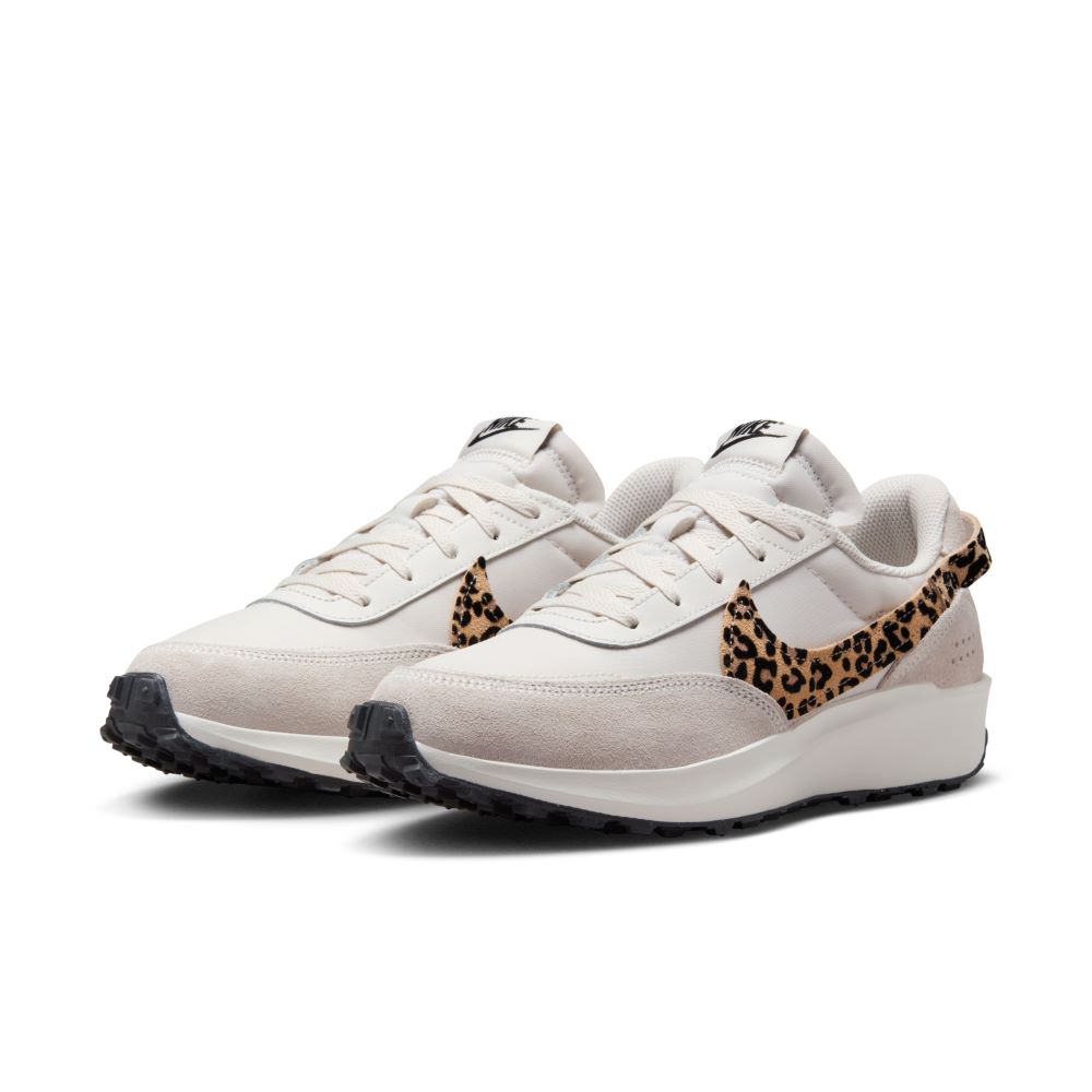 NIKE スニーカー レディース ナイキ ワッフルデビュー HF1856 Nike Waffle Debut ランニング レオパード柄 レトロ