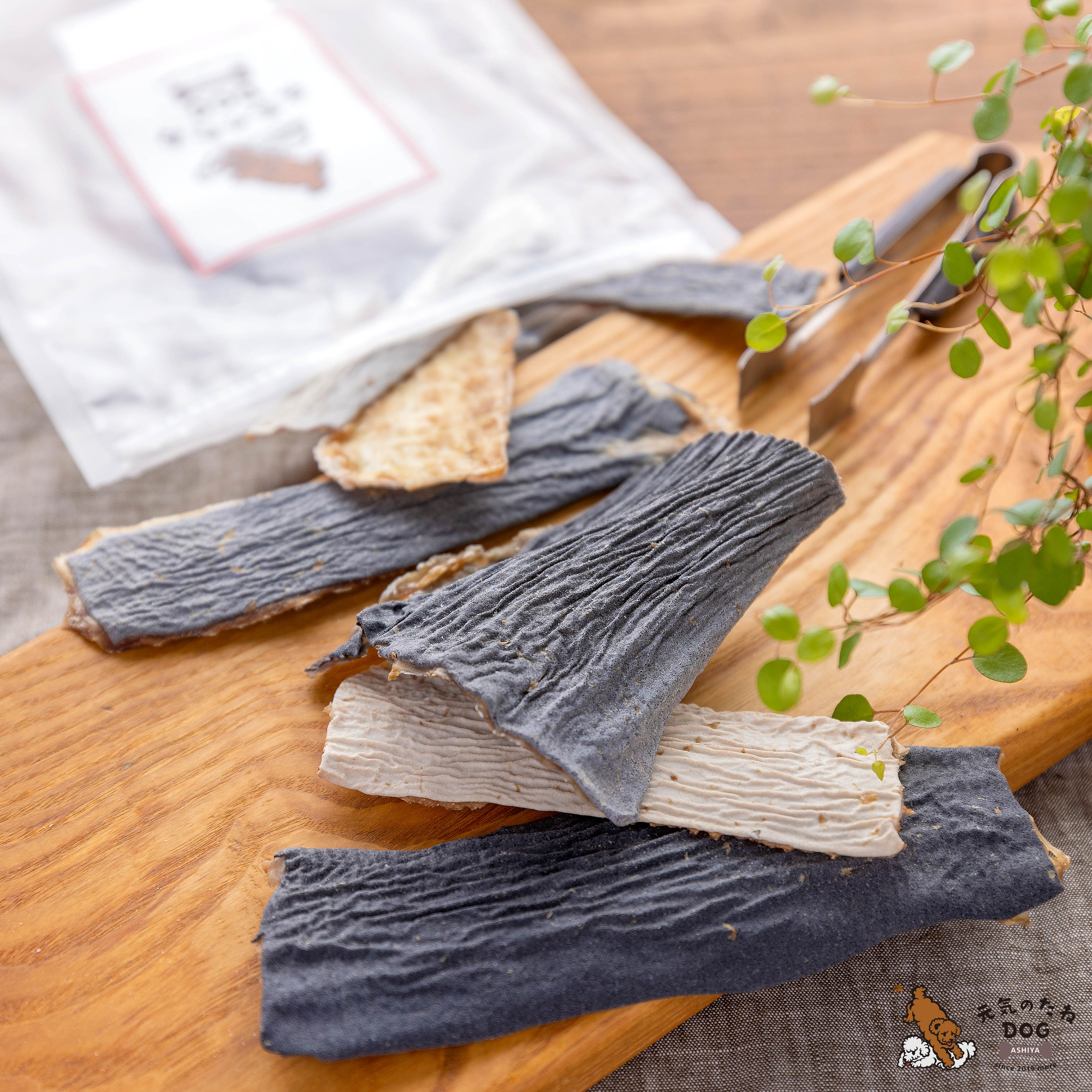 犬 おやつ 国産 無添加 鮫の皮 ザラザラ シャーク サメ 500g 鮫 鮫肉 魚 犬のおやつ 低カロリー 低脂肪 高たんぱく いぬ ドックフード グッズ ペット ご褒美 フード