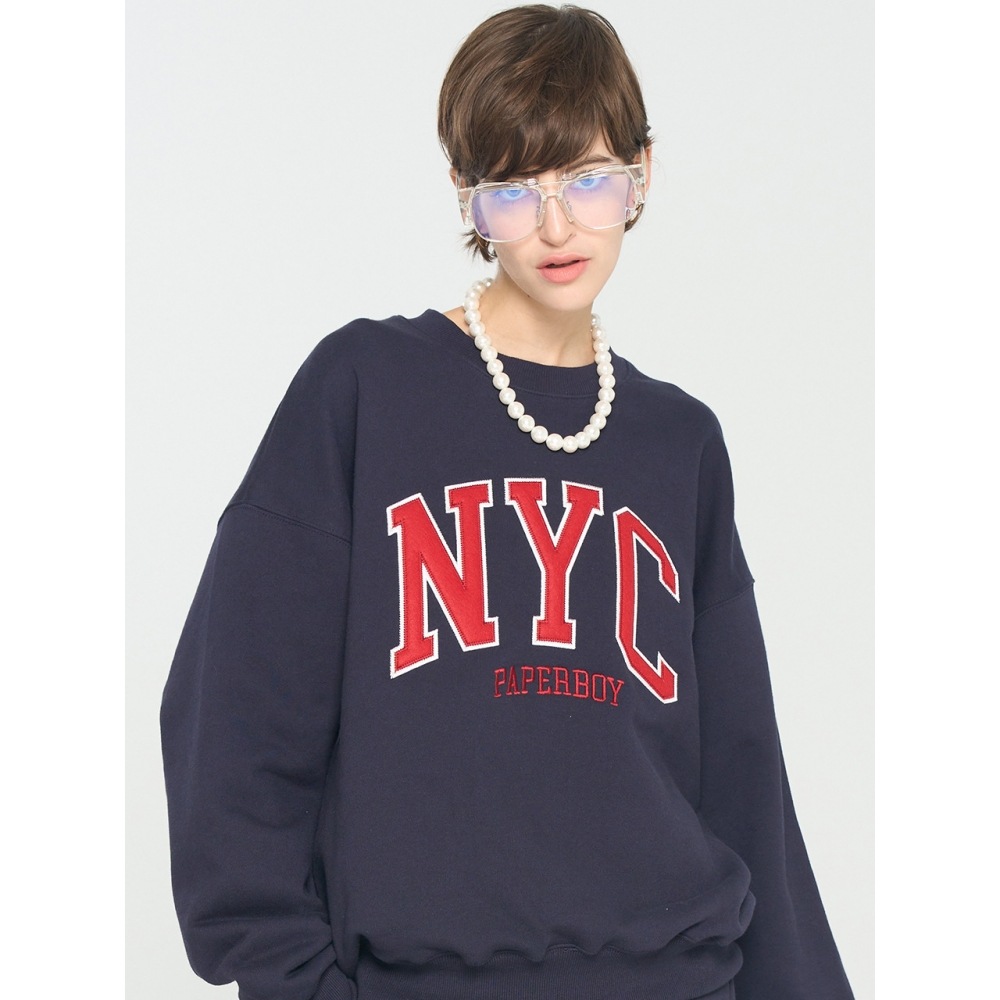 PAPERBOYニューヨークシティスウェットシャツ