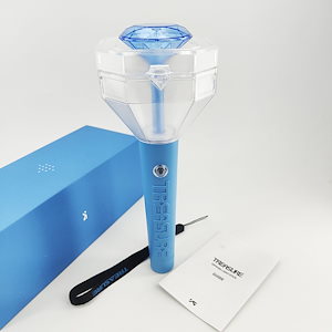 TREASURE OFFICIAL LIGHT STICK トレジャー　ペンライト