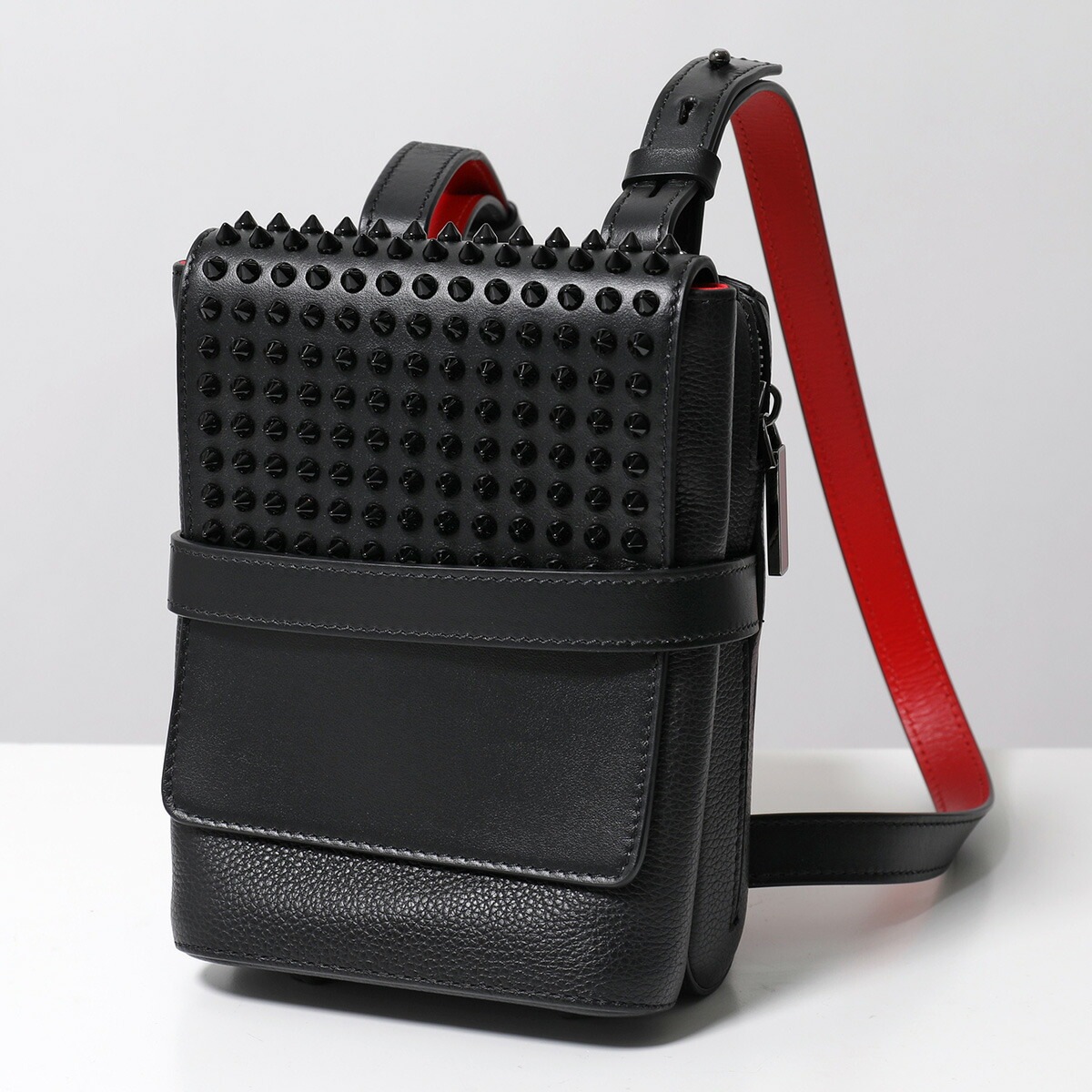 Christian Louboutin クリスチャンルブタン バッグ BENECH REPORTER ベネチ リポーター 1165000 メンズ レザー スパイク スタッズ 鞄 B049 116500