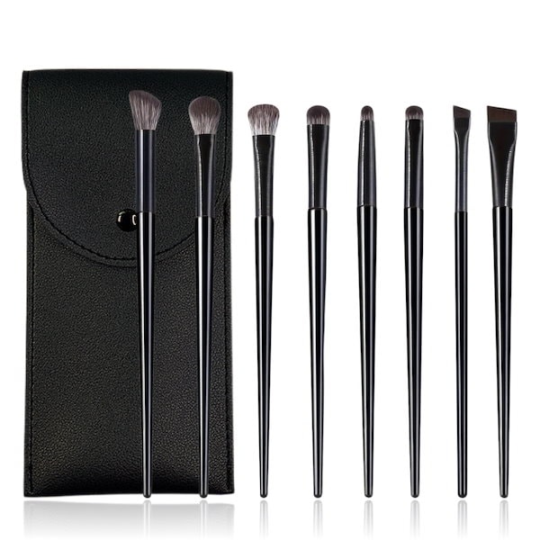 Qoo10] ［コスパ最強ブラシ］メイクブラシ 8本セ